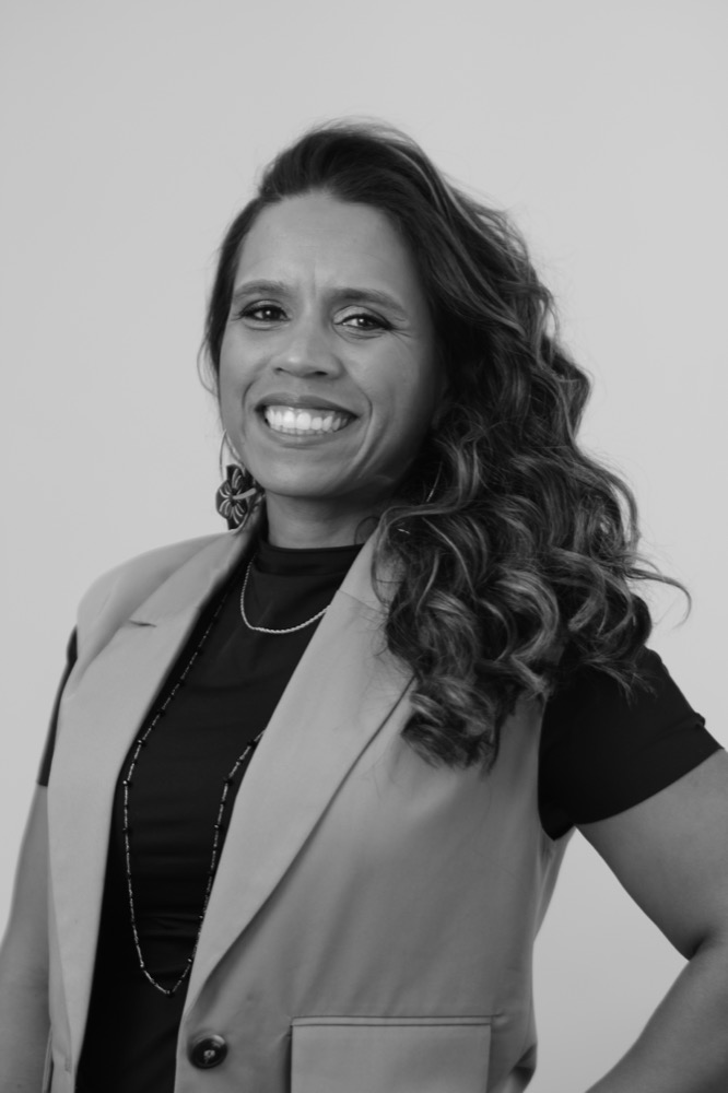 Carol Delcambre - Hairstylist | Makeup Artist - Panamby